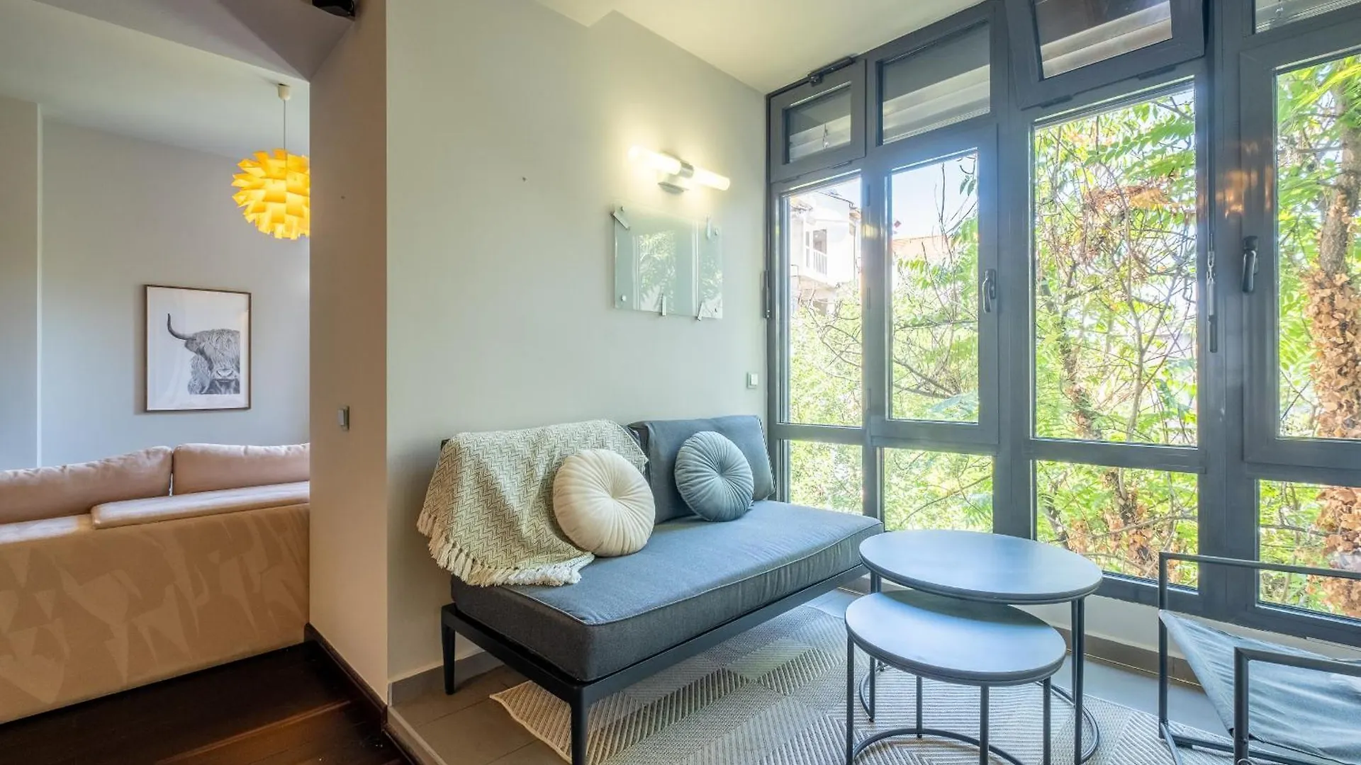 Modern Yet Rustic Style City Centre Apt 2Br/2Bth Sofia Apartment