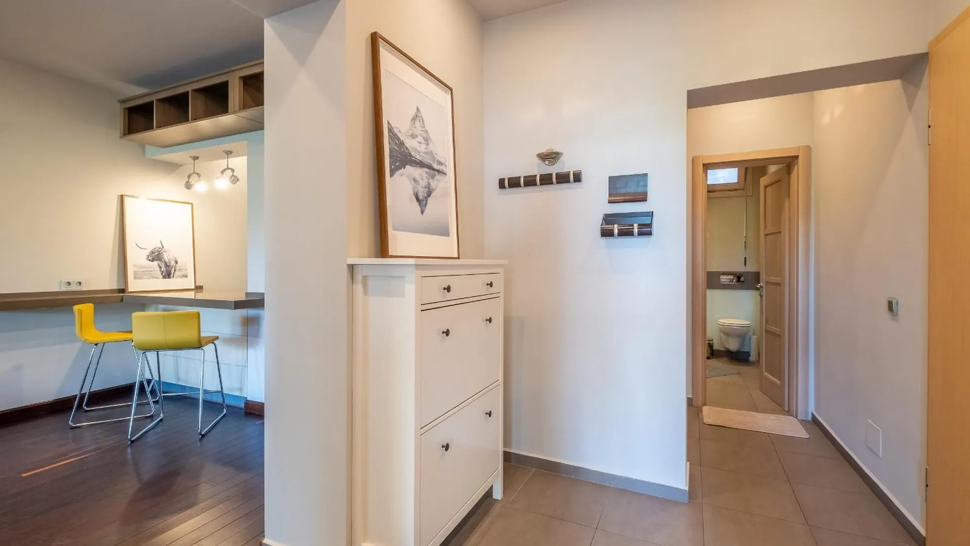 Modern Yet Rustic Style City Centre Apt 2Br/2Bth Sofia Apartment